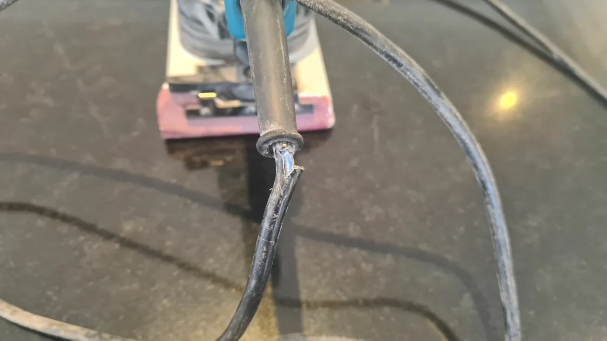 Makita 9046 110v - Image 2