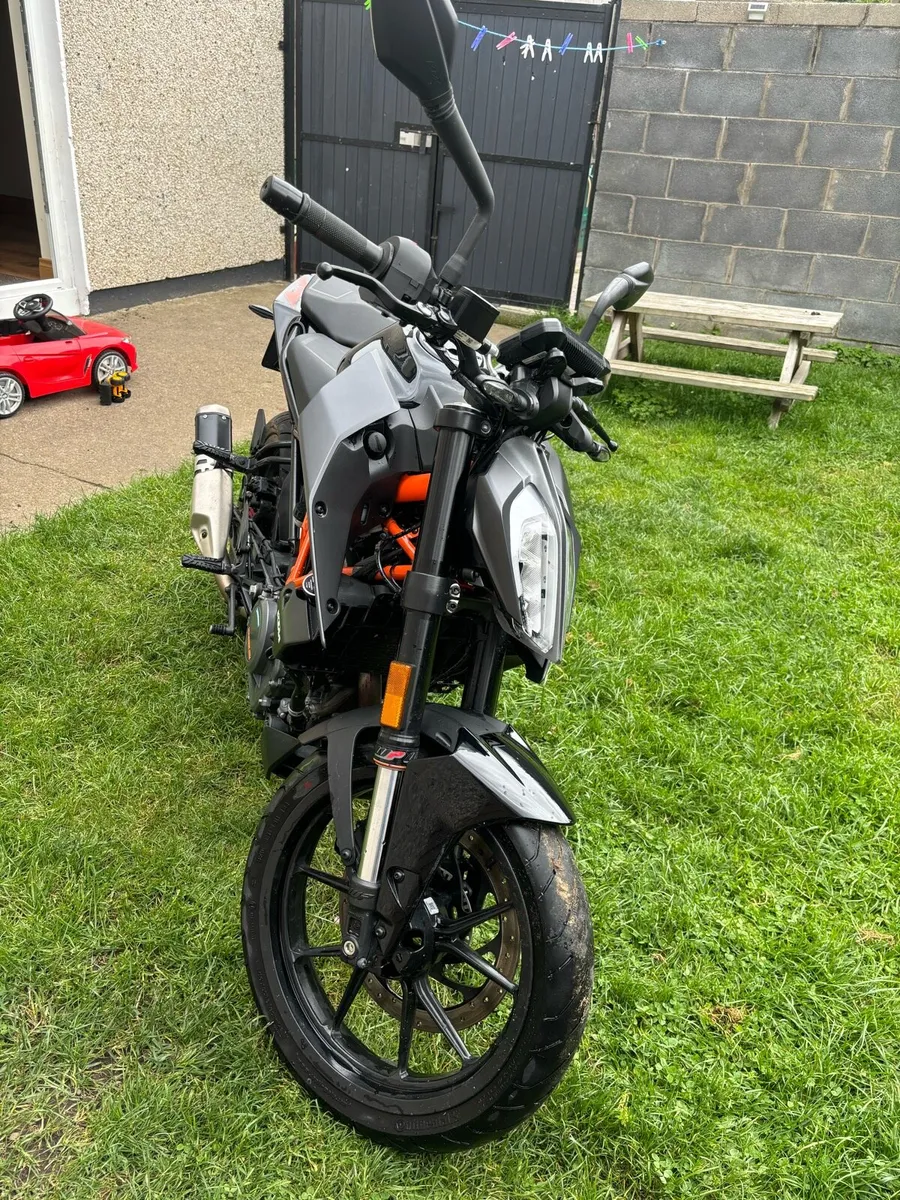 Ktm duke 390 - Image 3