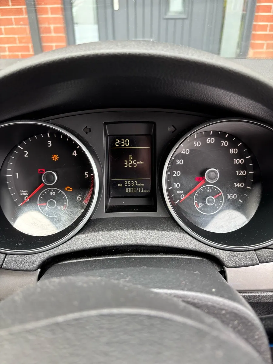 Golf mk6 - Image 2