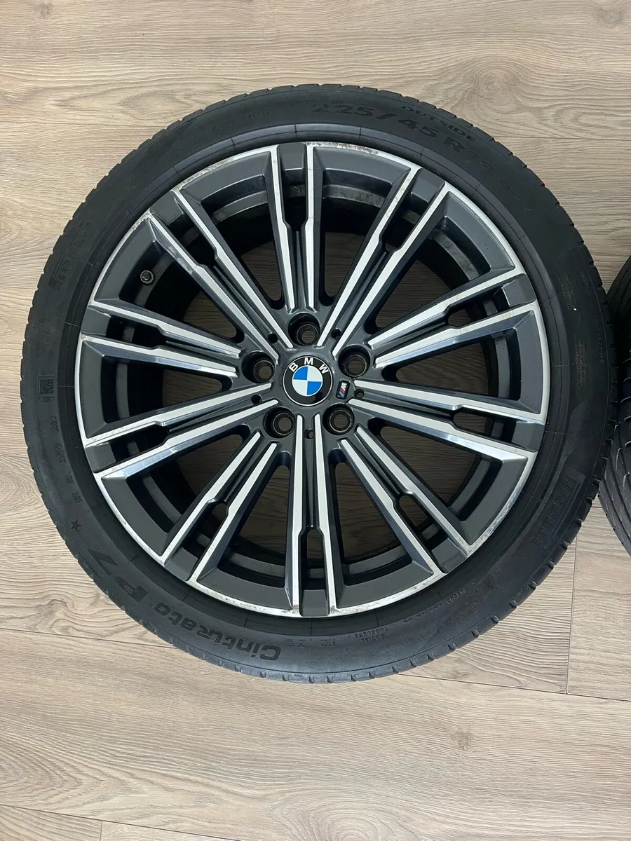 BMW Genuine 18” Alloy Wheels + Tyres - Image 4