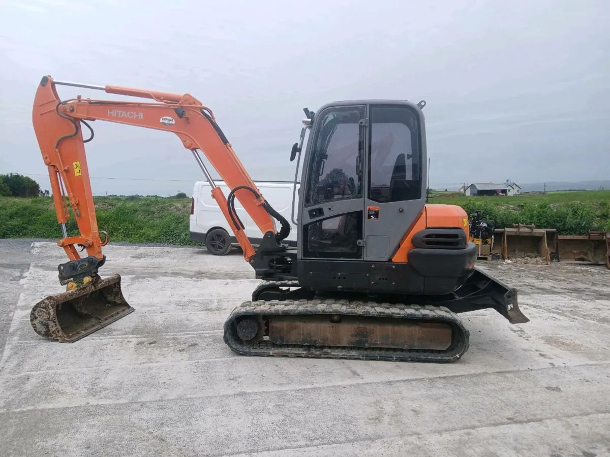 Hitachi zaxis 50u - Image 3
