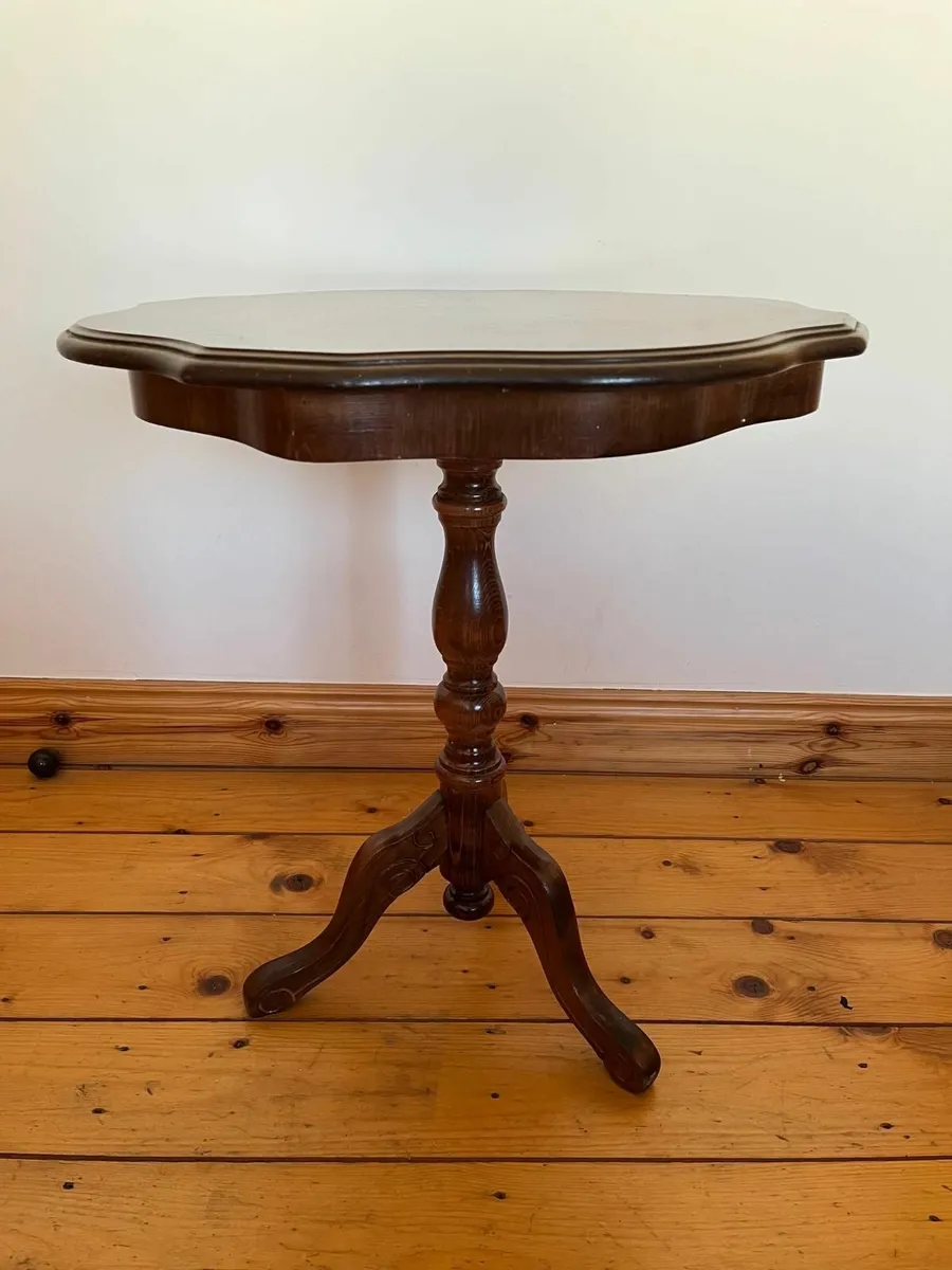 Side table - Image 1