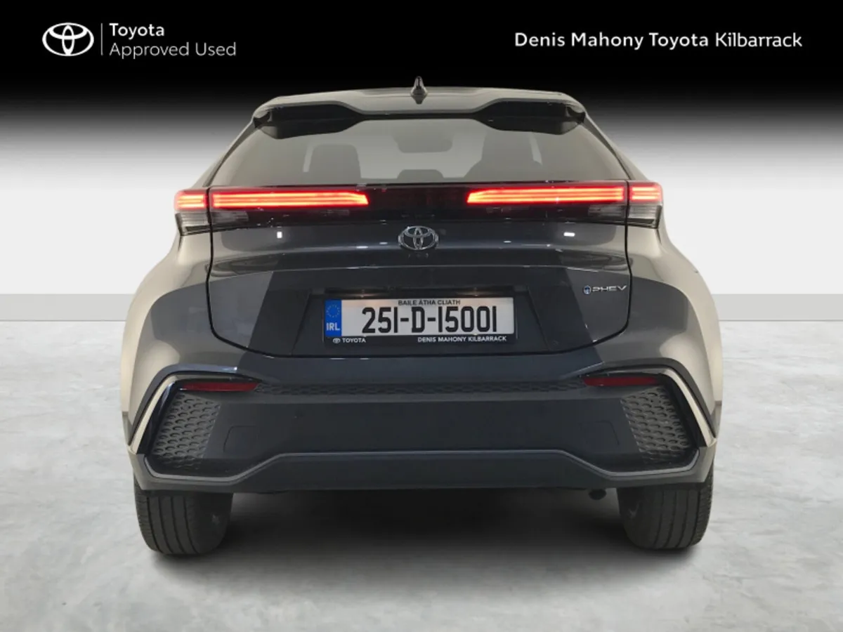 Toyota C-HR C-HR PHEV SOL Auto - Image 4