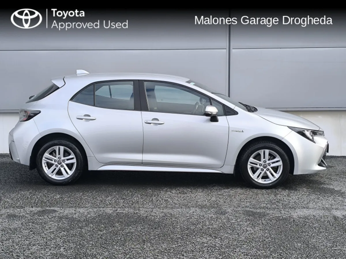 Toyota Corolla 1.8 Hybrid Luna Call Now : 041 980 - Image 3