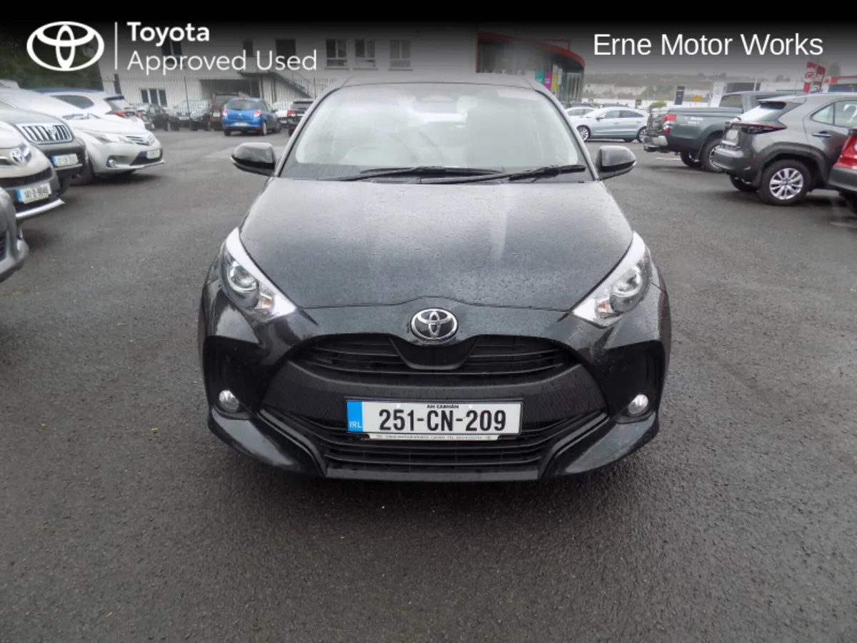 Toyota Yaris Yaris Hybrid 115 Luna - Image 2