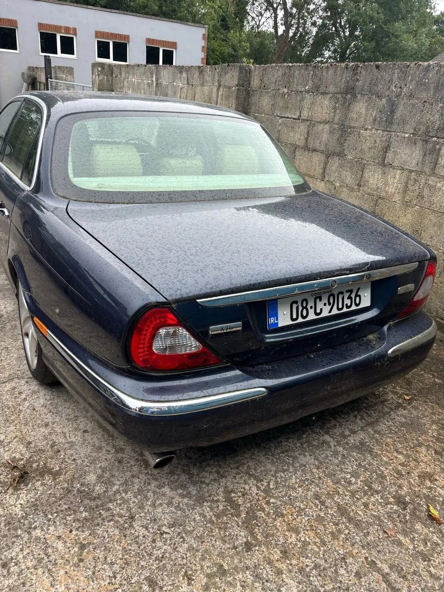 2008 Jaguar XJ6 2.7 tdv6 - Image 2