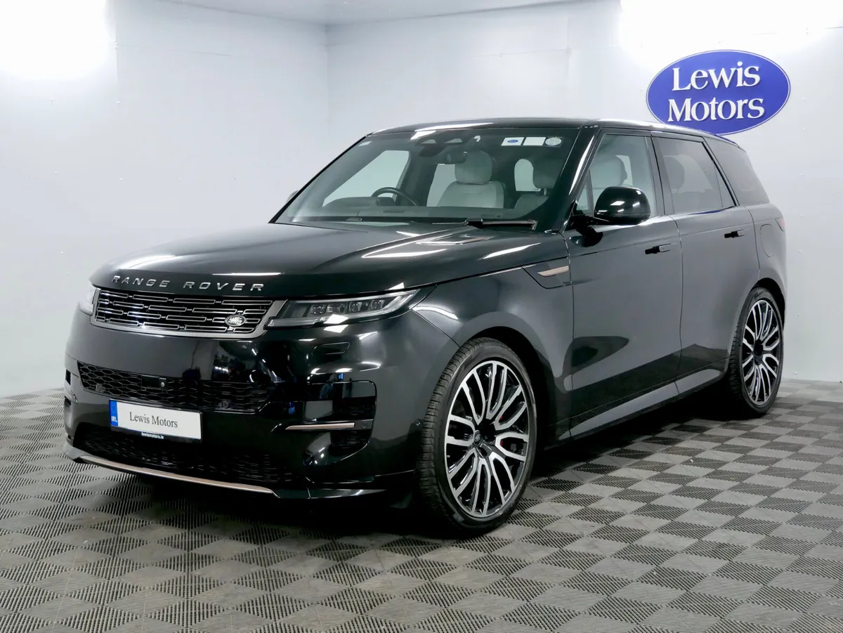 2023 Range Rover Sport Dynamic SE P440e - Image 4