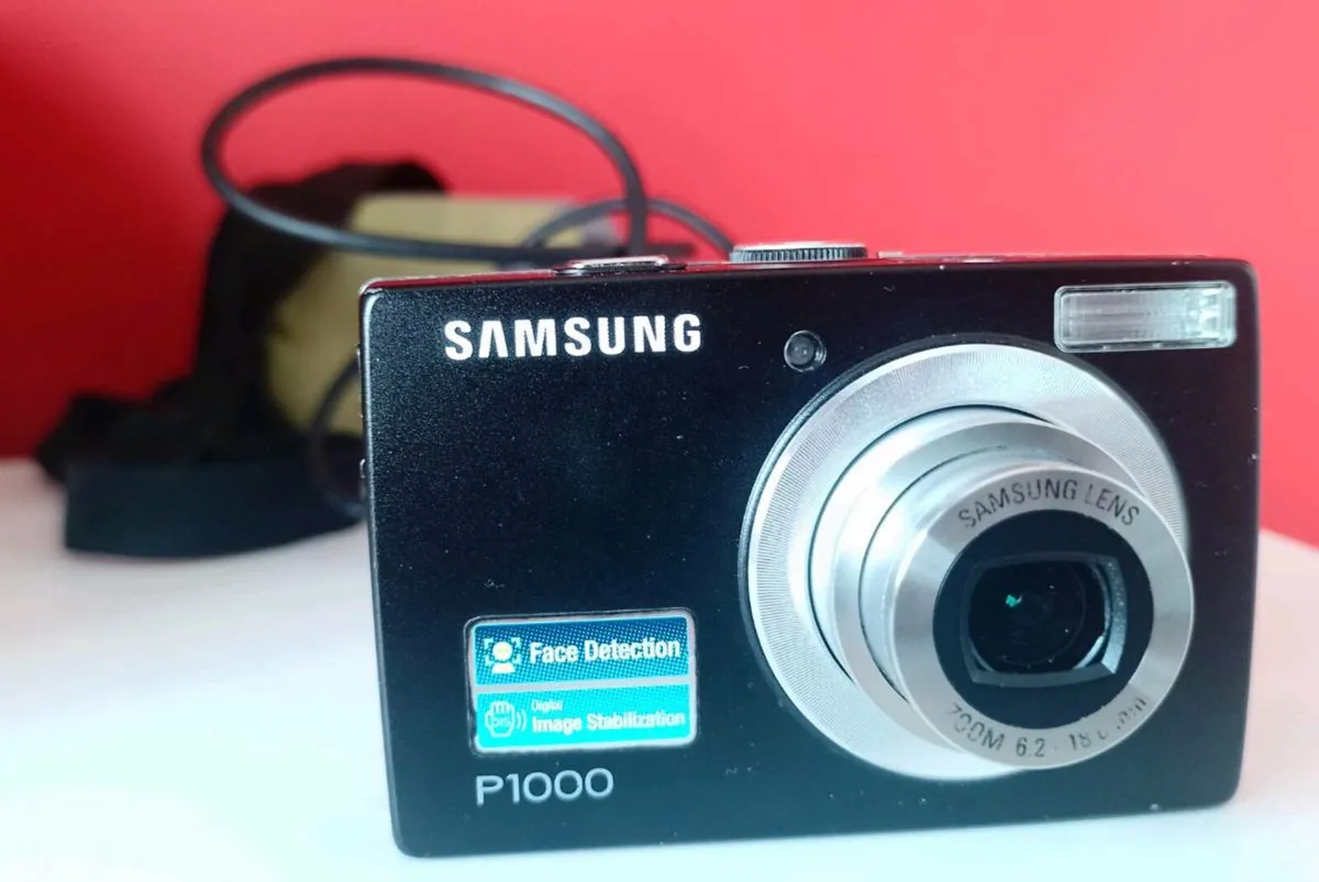 Samsung Digital Camera - Image 1