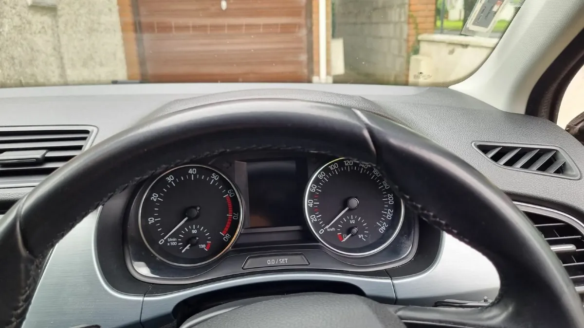 Skoda Fabia 2015 - Image 4