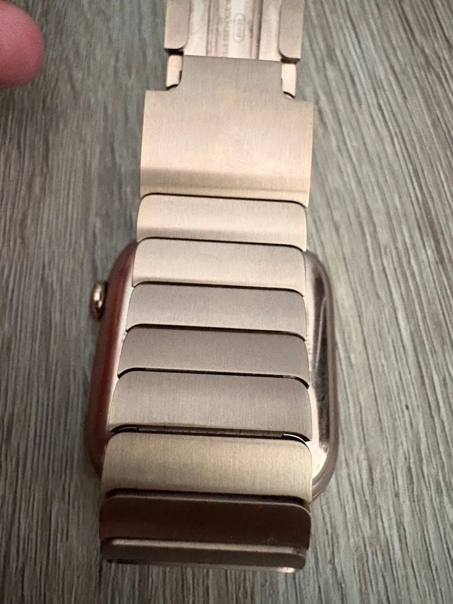 Apple Watch 10 GPS+Cellular, 46mm Gold - Titanium - Image 4