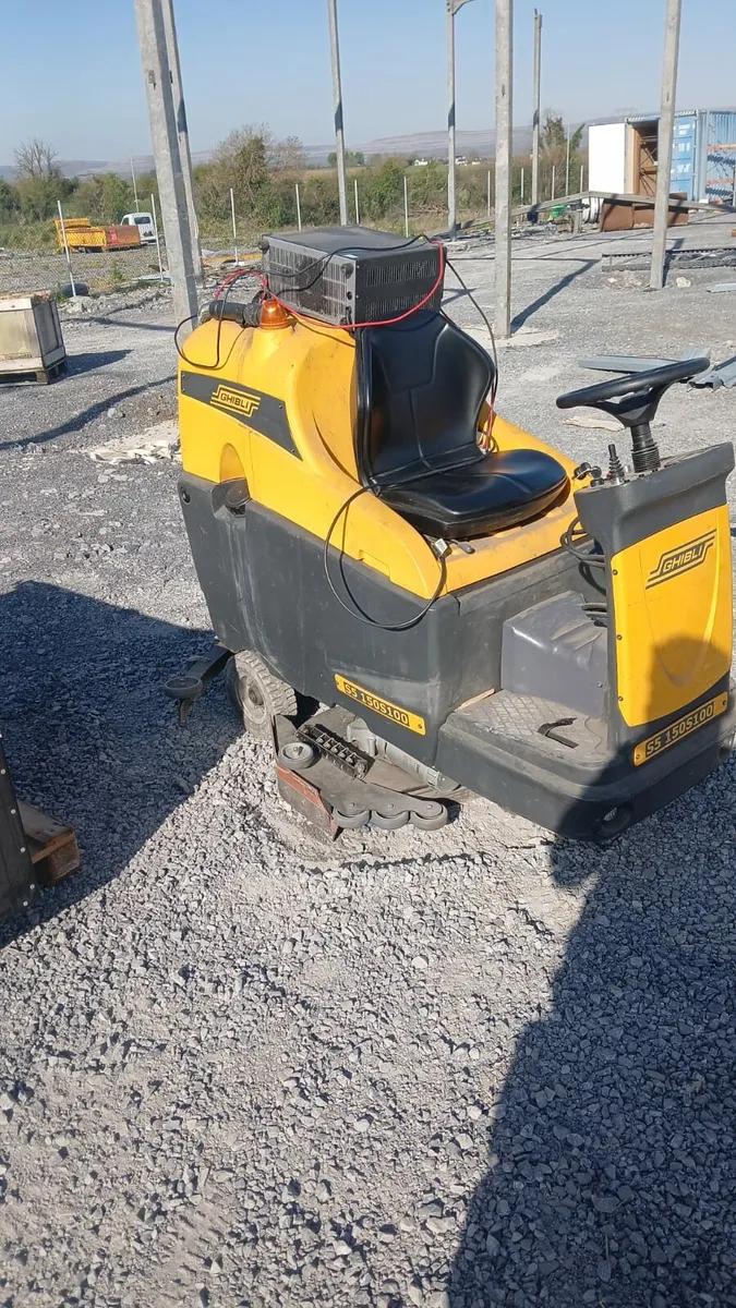 Floor cleaner - Image 3