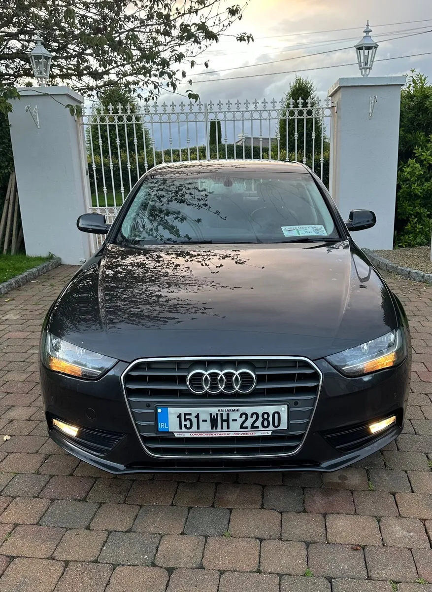Audi A4 2015 - Image 2