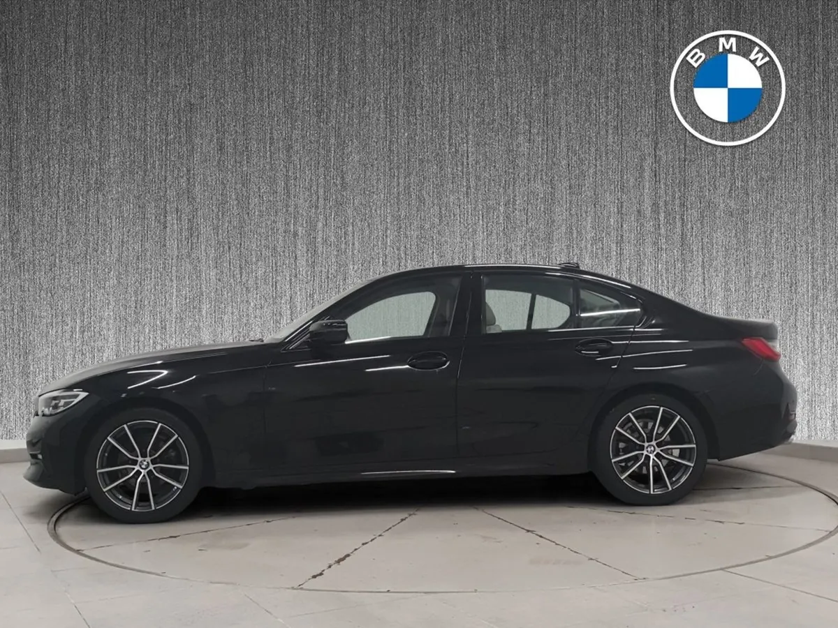 BMW 3 Series 318D Sport 4DR - Image 4