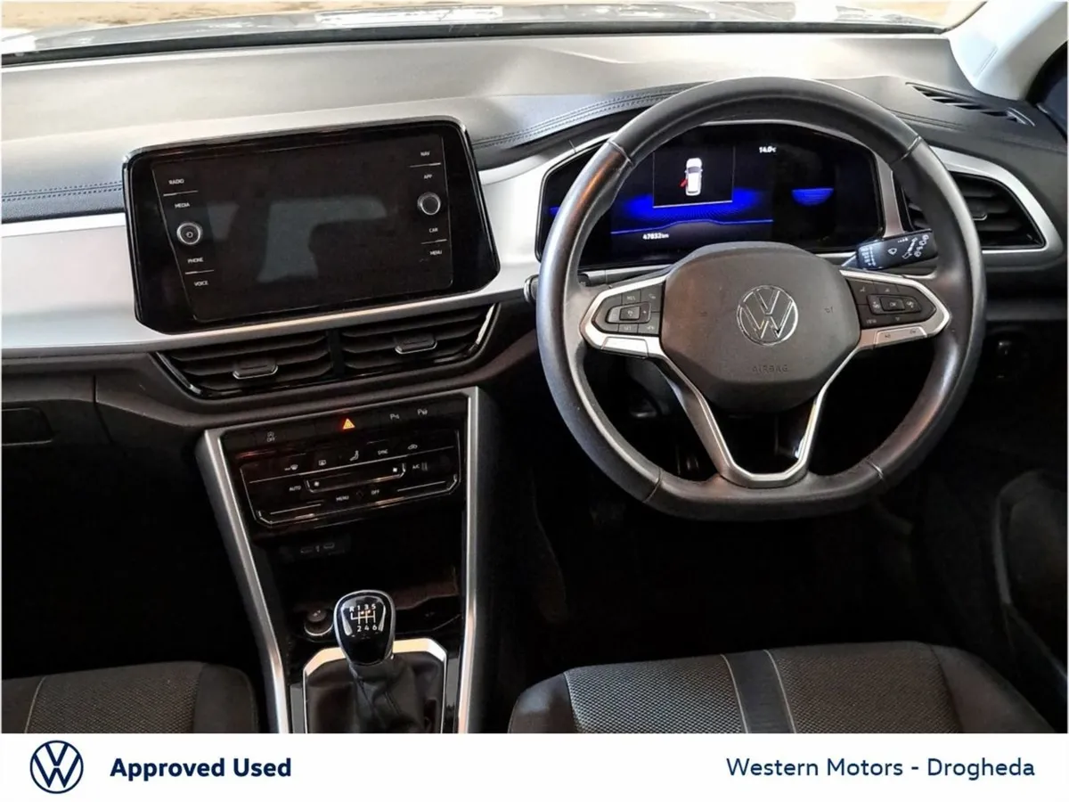 Volkswagen T-Roc 1.0 TSI 110HP Life  low Kms - Image 4