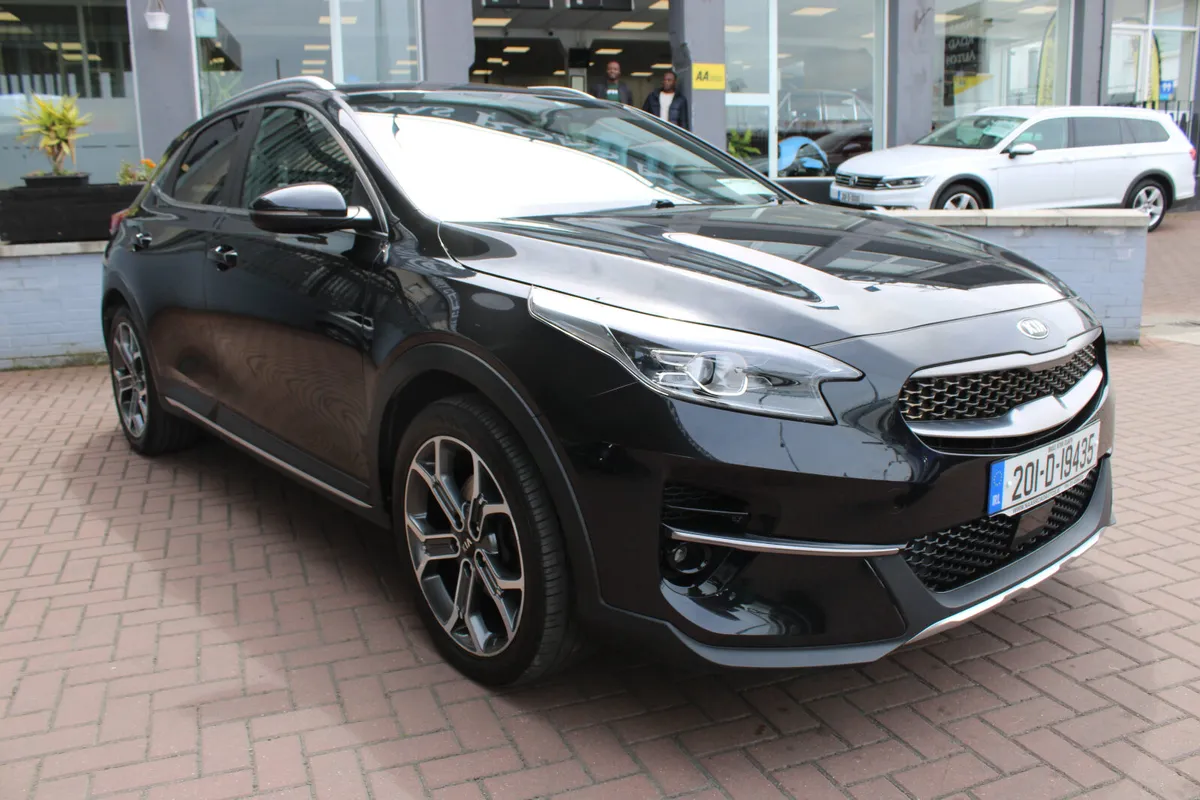KIA XCEED 1.0 K4 5DR HATCHBACK WITH ONLY 59,000 KM - Image 2