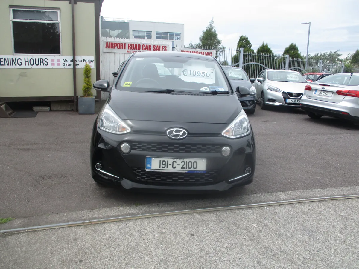 Hyundai i10 2019 ONLY 39KLMS - Image 2