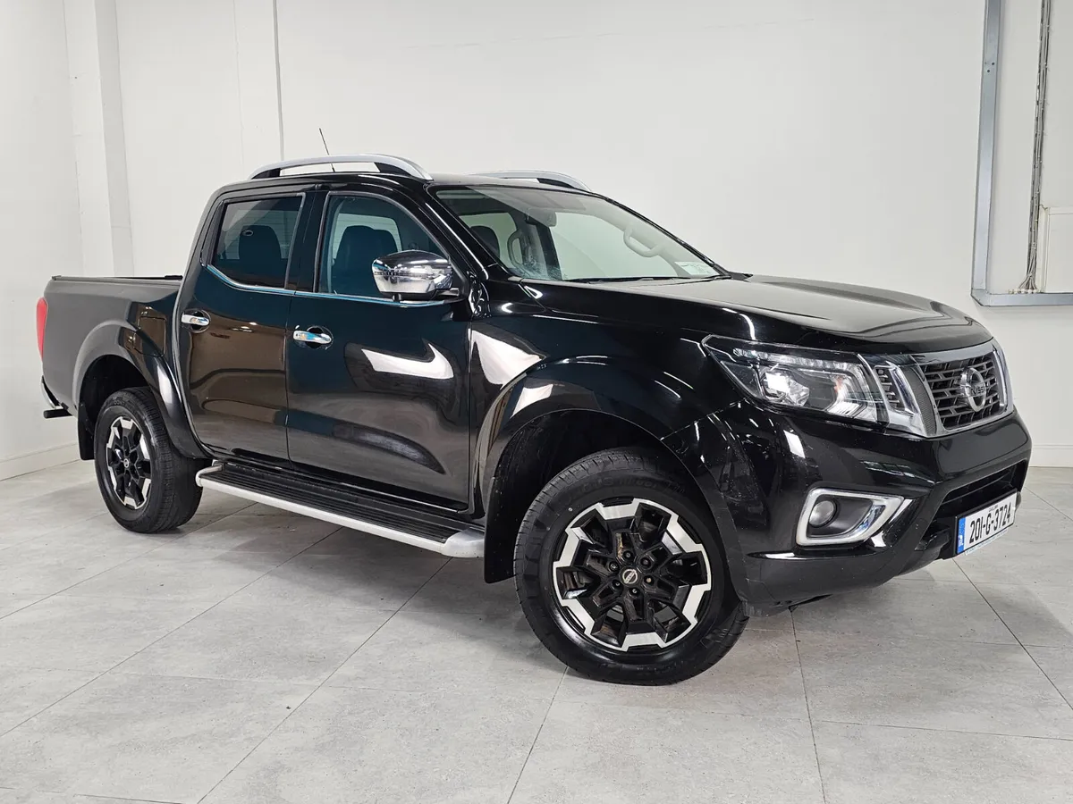 2020 Nissan Navara 2.3 DCi Tekna  Full Nissan Hist - Image 3