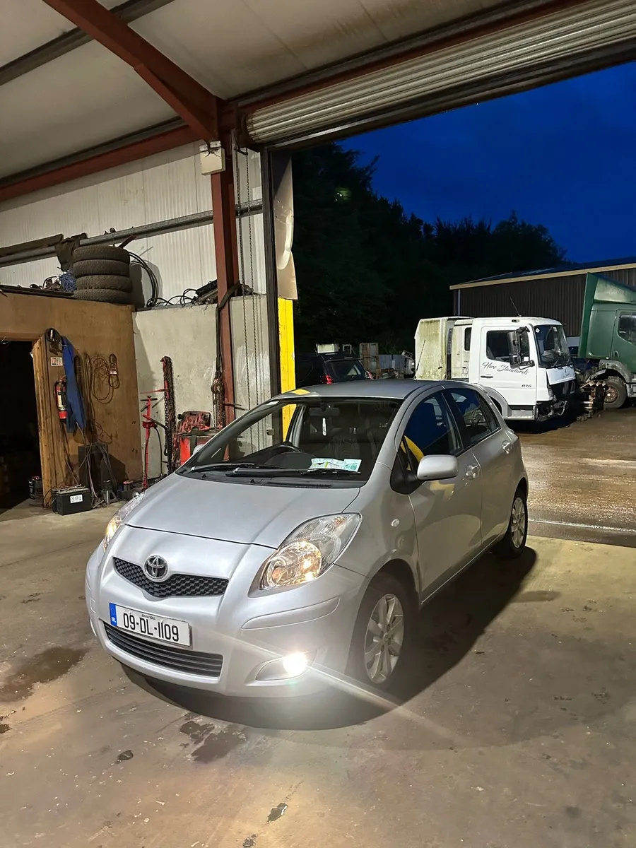 Toyota Yaris - Image 1