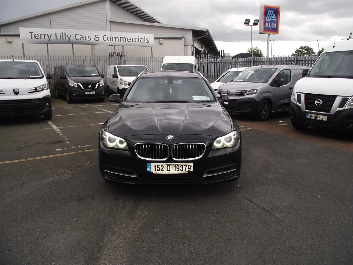 BMW 5-Series Estate 2015 - Image 4