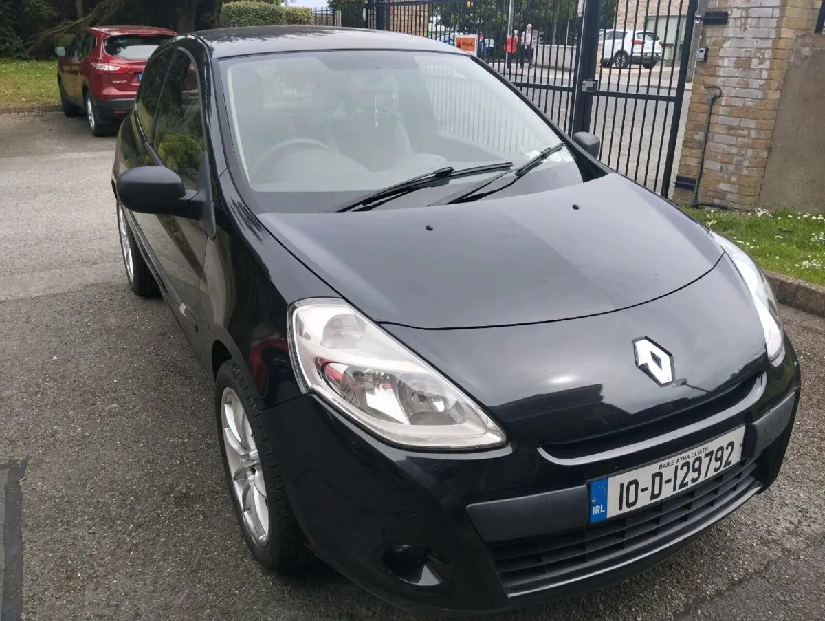 RENAULT CLIO 2010 ⬛⬛ - Image 1