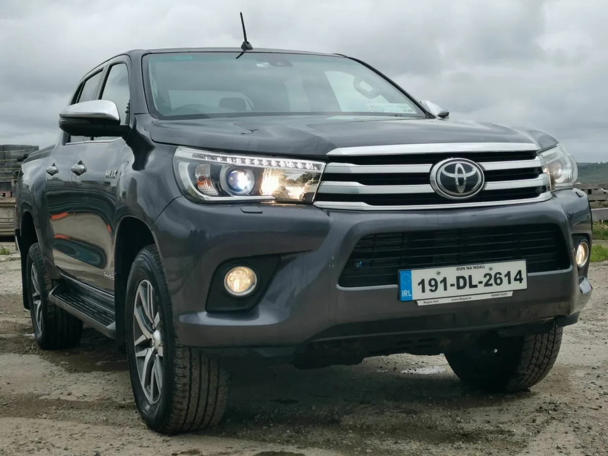 Toyota Hilux 2019 - Image 3