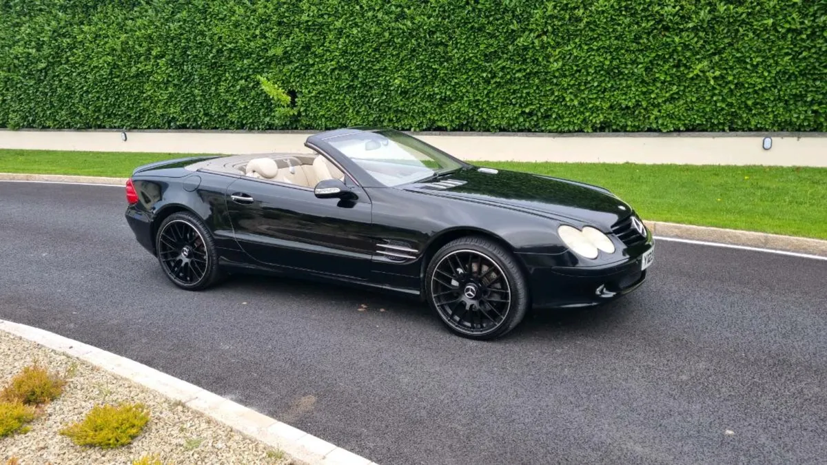 Mercedes SL500 - Image 1
