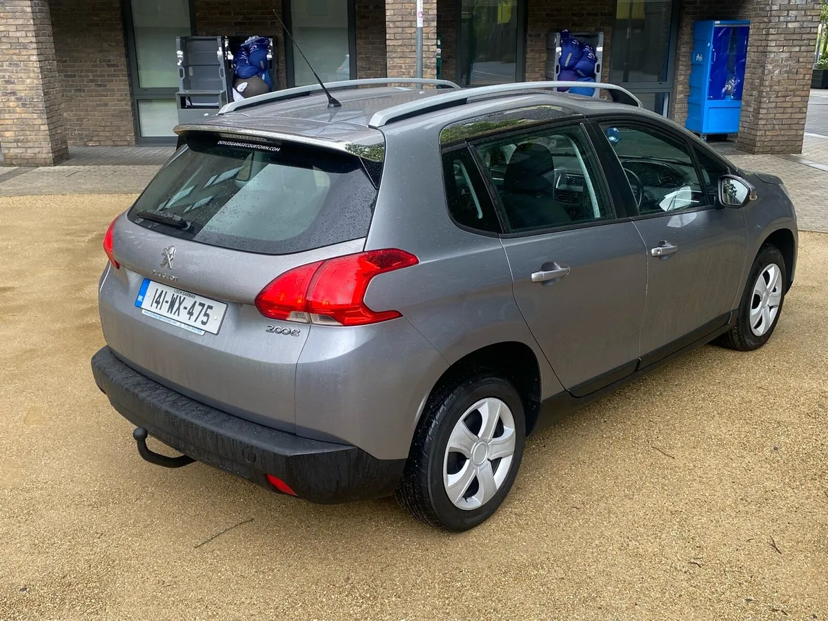 PEUGEOT 2008 - Image 4