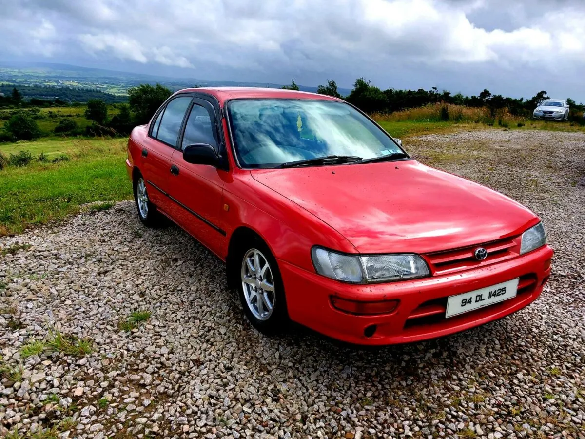 Toyota Corolla E10 Saloon - Image 2