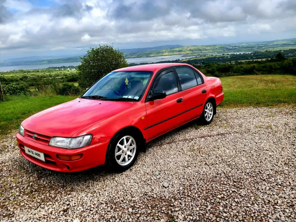 Toyota Corolla E10 Saloon - Image 3
