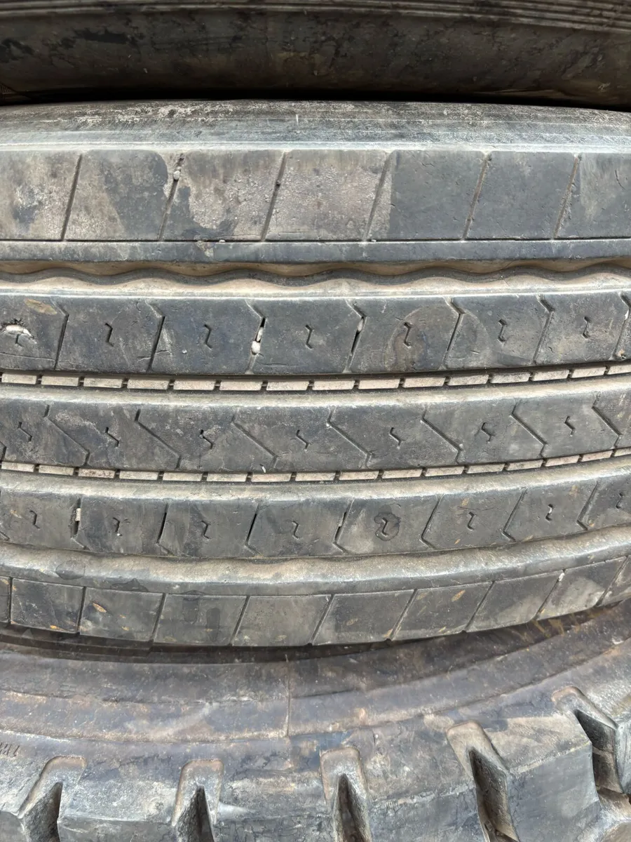 For Sale: Large Selection of Wheels/Tyres - Image 2