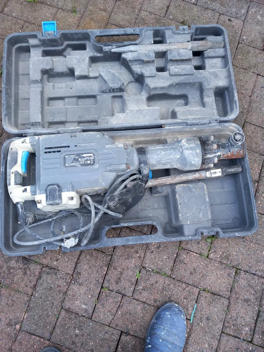 Carpenter Tools for Sale – Ideal Starter Kit! - Image 1
