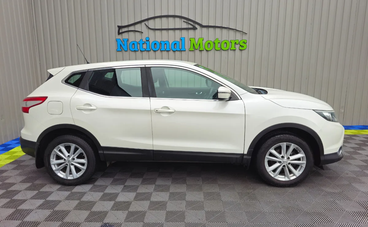 2015 Nissan Qashqai 1.5 DSL XE Diesel - Image 2