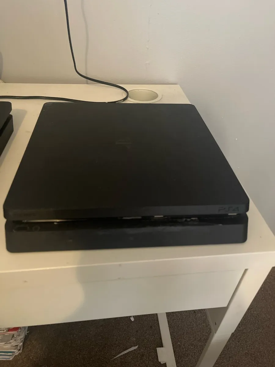 2 Ps4 slims (€80 each) - Image 3