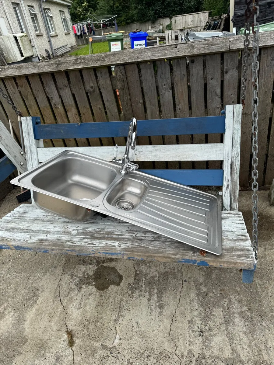 Kitchen sink - Image 2