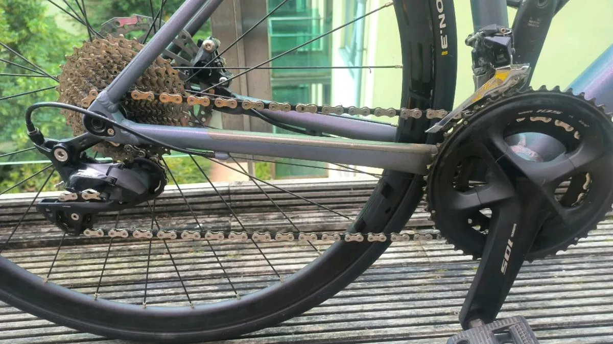 Road Bike Cube size M - Image 2