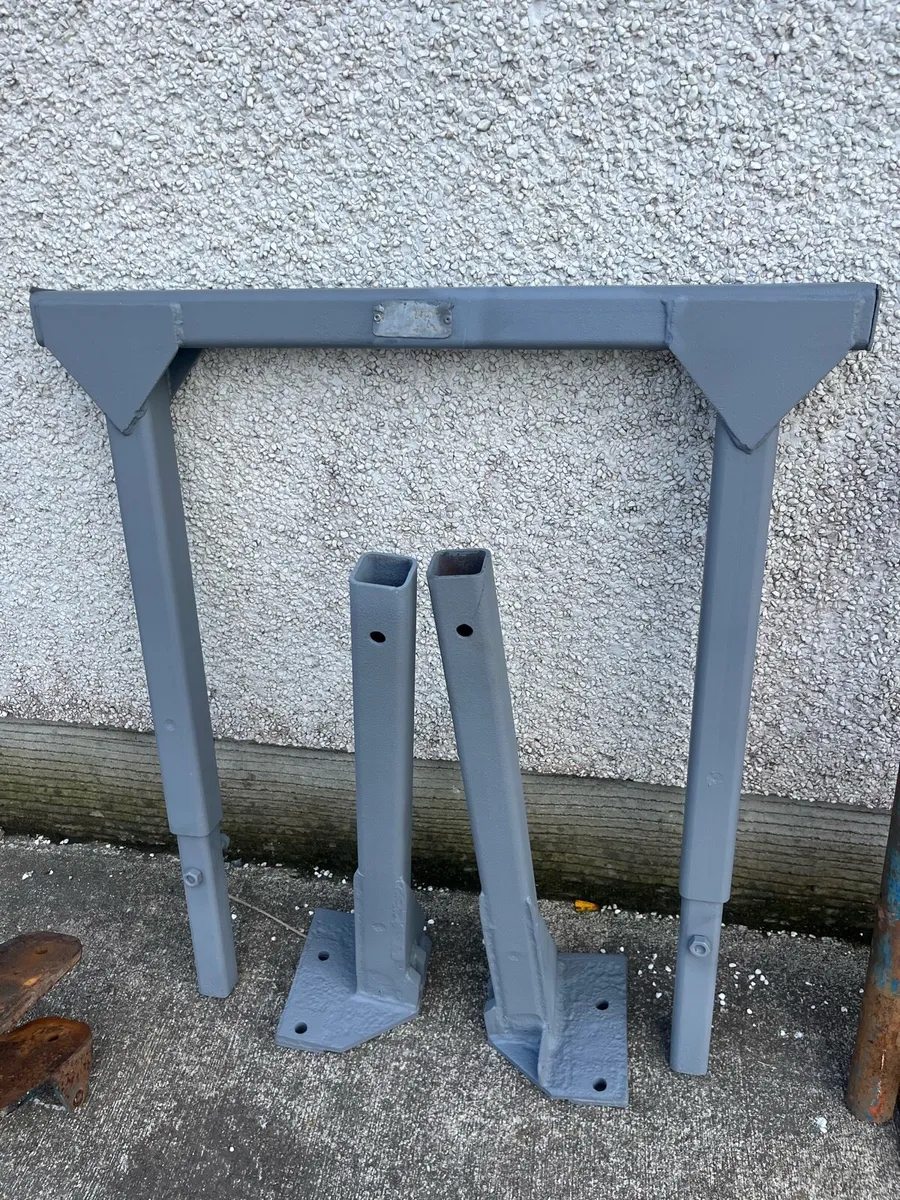 Massey/Ford Roll-Bars - Image 3
