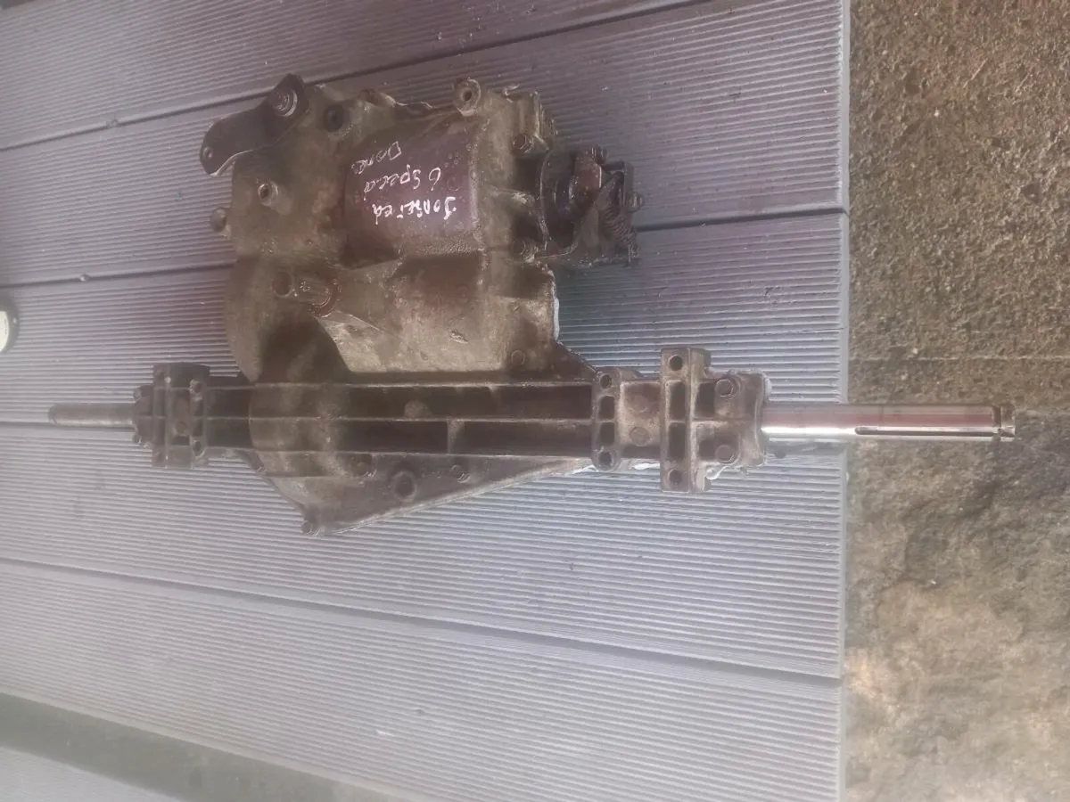 Jonsered/peerless manual gearbox for sale - Image 4