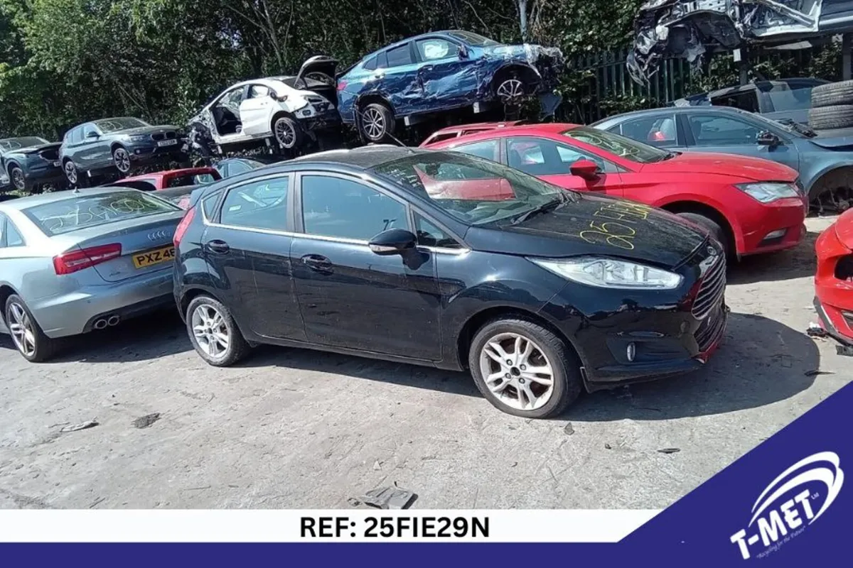 2016 FORD FIESTA BREAKING FOR PARTS - Image 3