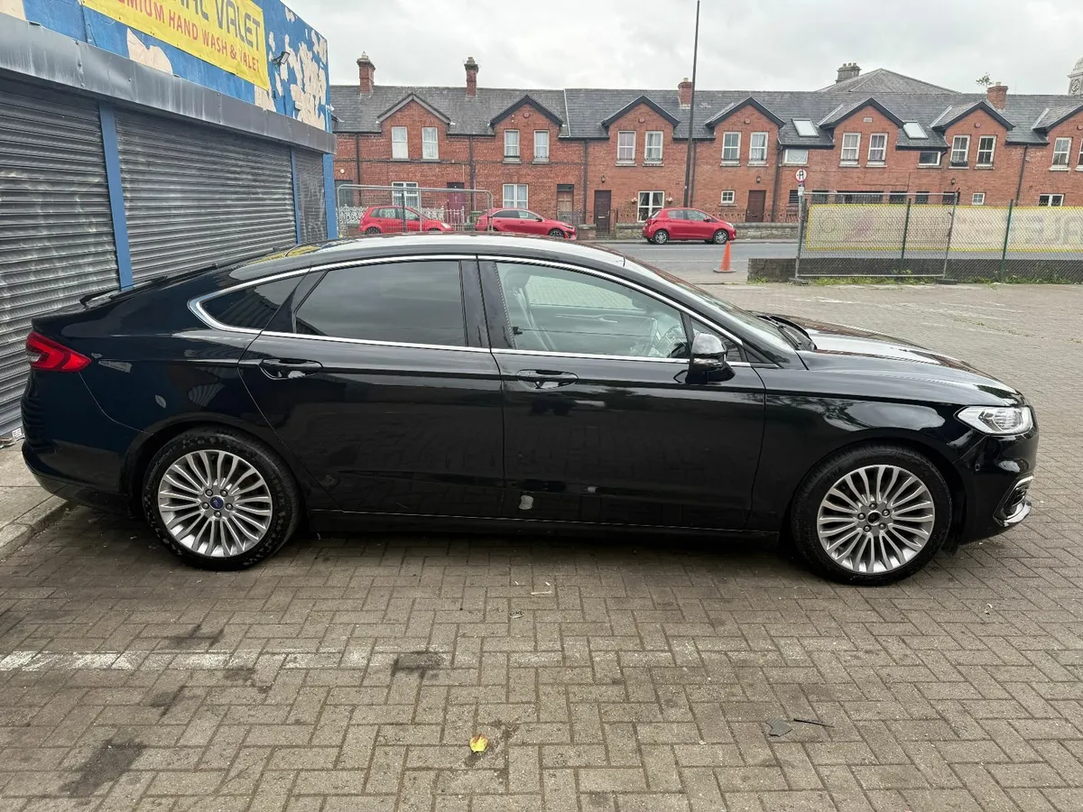 Ford Mondeo 2019   2.0 TITANIUM - Image 3
