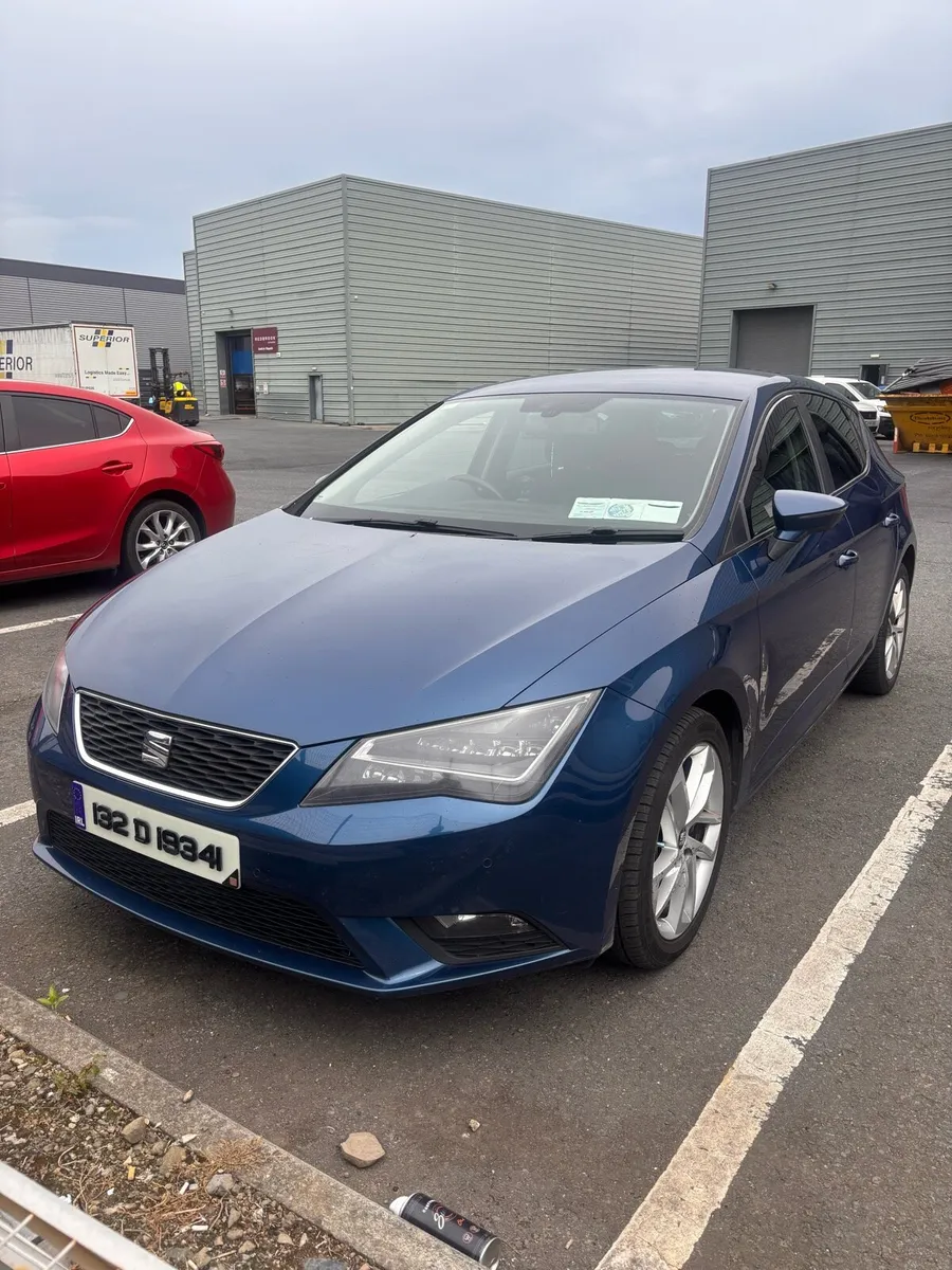 SEAT LEON 1.2 AUTOMATIC - Image 1