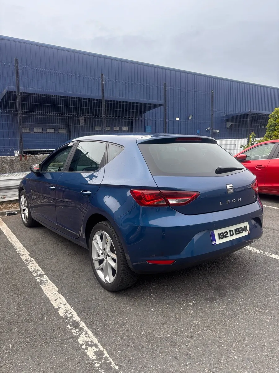 SEAT LEON 1.2 AUTOMATIC - Image 3