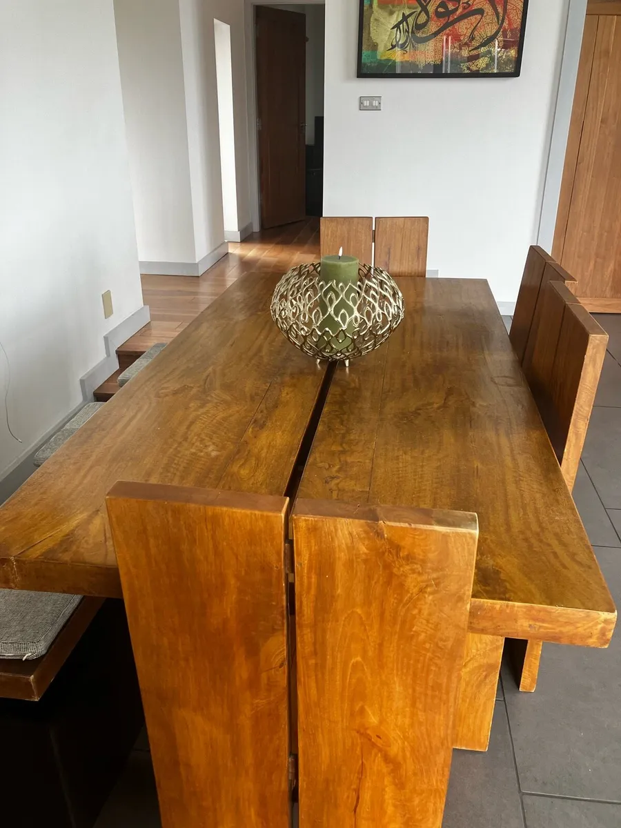 Table chairs bench cushions - Image 1
