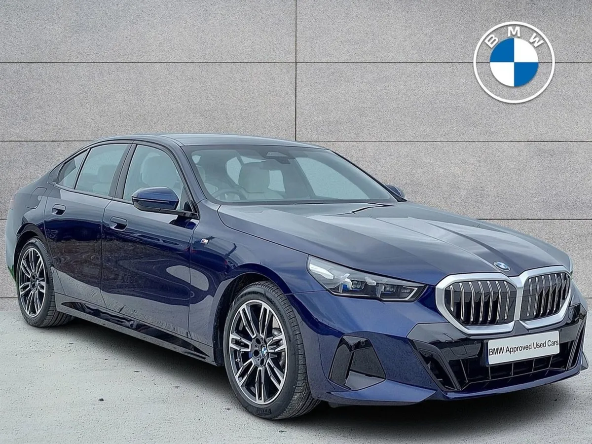 BMW 5 Series 520i M Sport Saloon - Image 1