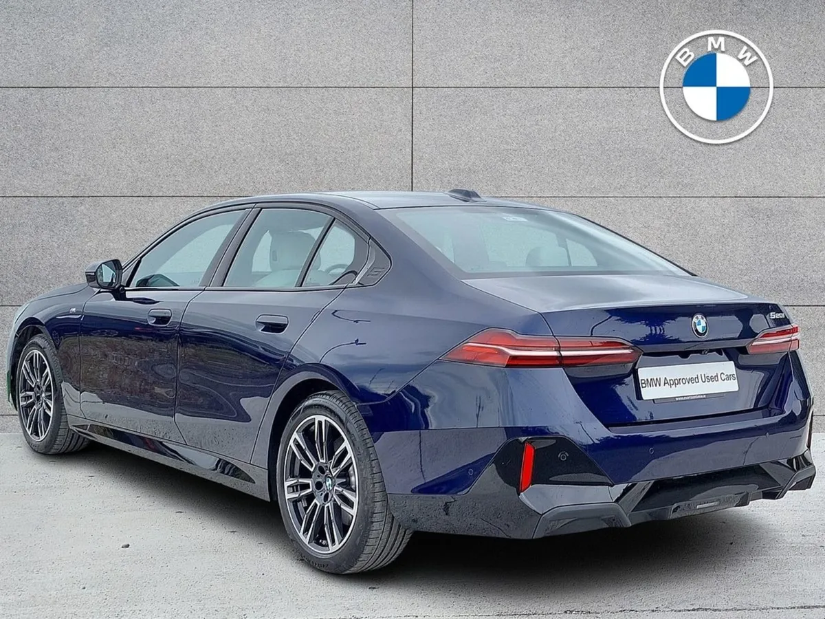 BMW 5 Series 520i M Sport Saloon - Image 2