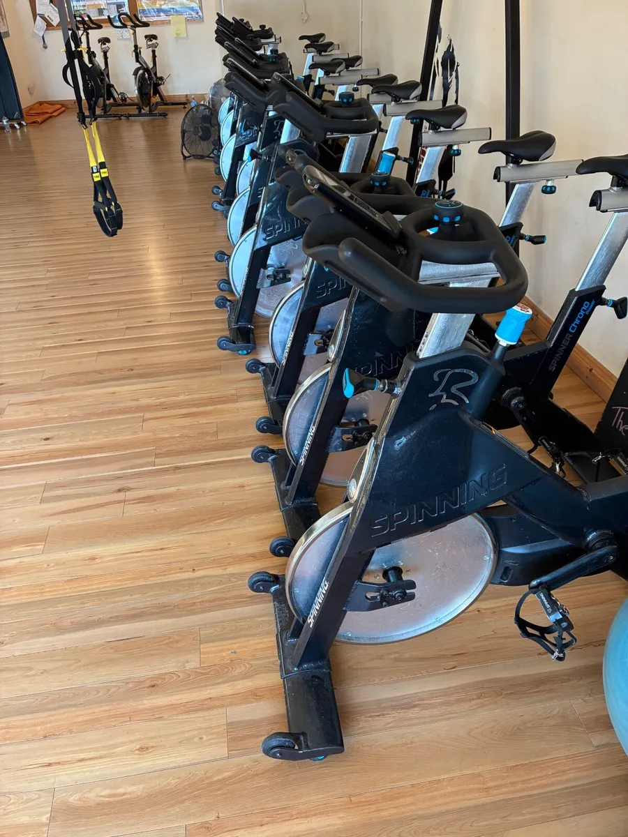 10 Precor Chrono power spin bikes