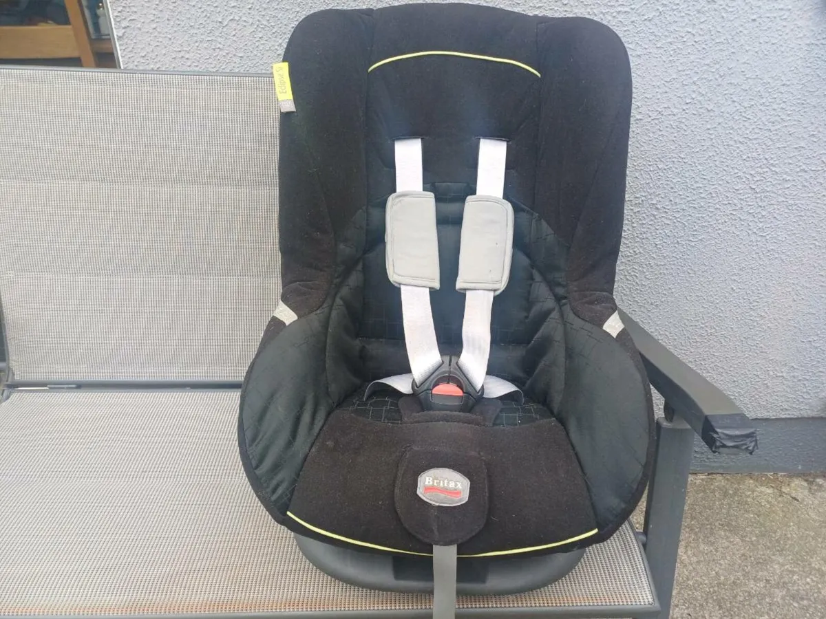 Britax eclipse si children's car seat - Image 1