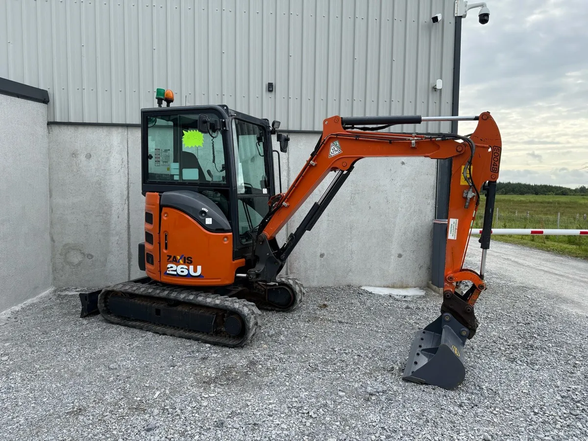 Hitachi 26-6 - Image 1