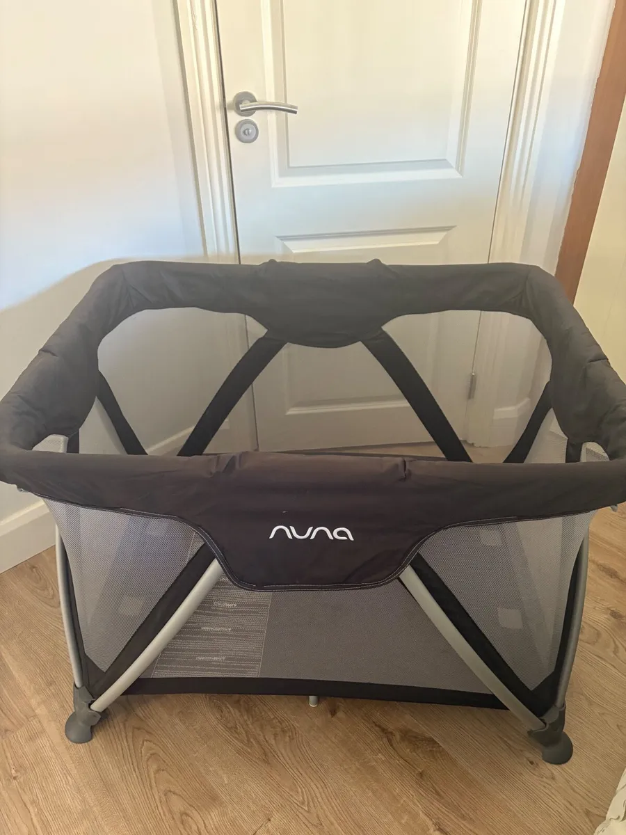 Nuna Travel Cot - Image 3