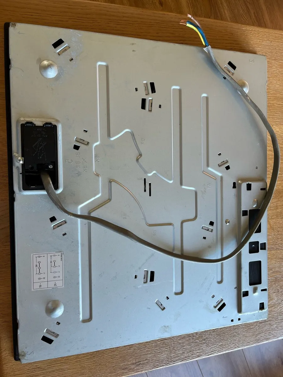 Ceramic Hob - Image 2