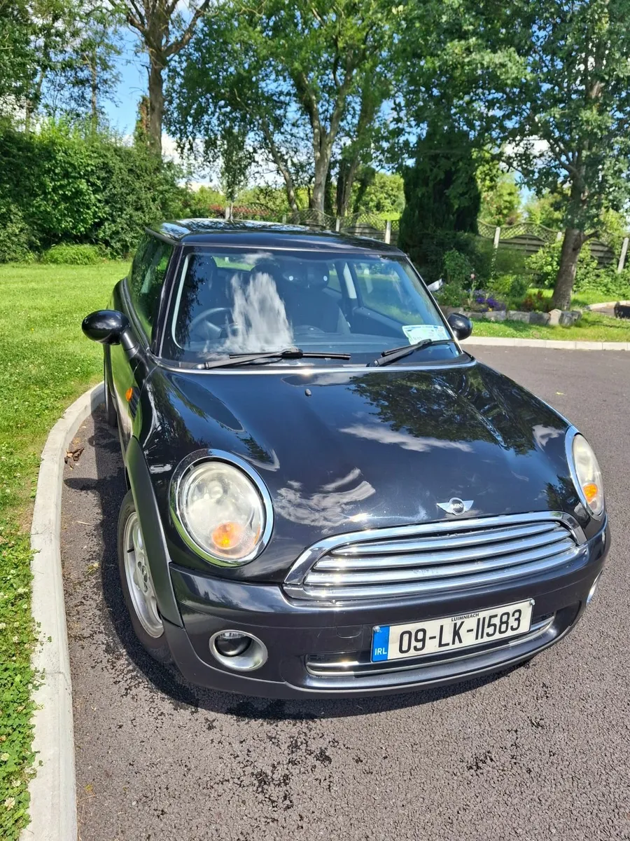 Mini Cooper 2009 - Image 2